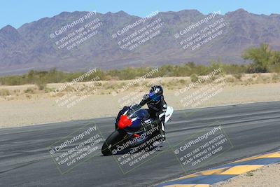 media/Mar-24-2025-Moto Forza (Mon) [[57ce5c5cff]]/3-Beginner Group/Session 3 (Turn 6 Inside)/